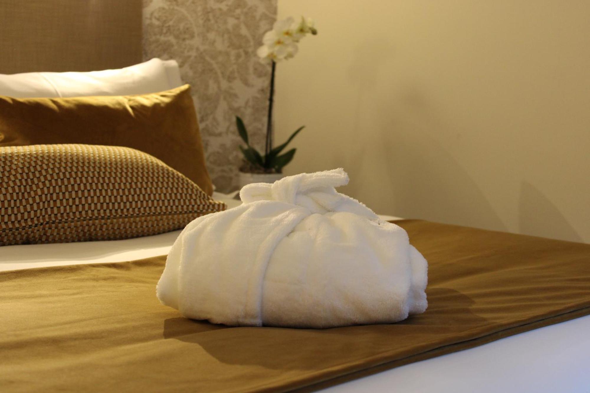 Hotel La Truffe Noire Brive-la-Gaillarde Dış mekan fotoğraf